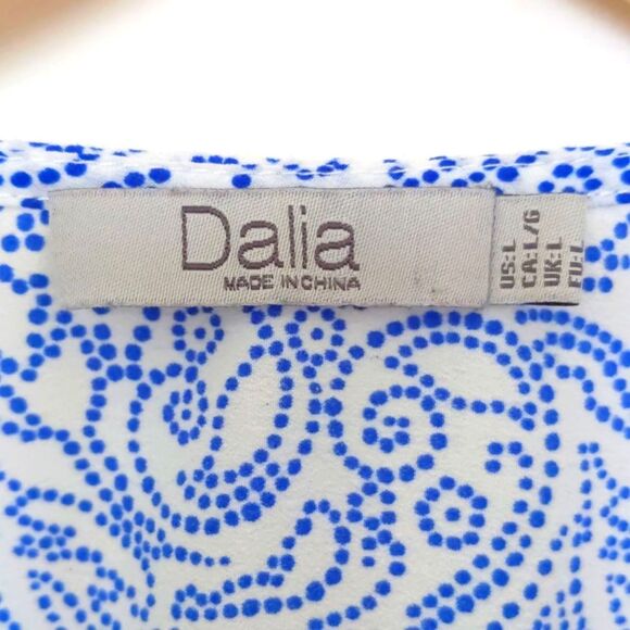 Women's Dalia Blue White Green Paisley Sleeveless Summer V Neck Blouse Size L - Picture 2 of 7